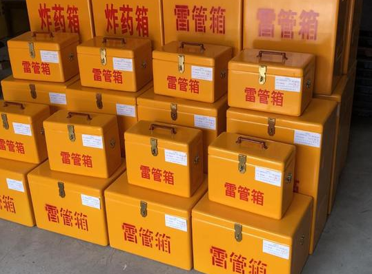 宾川玻璃钢雷管箱的使用寿命一般是多少？